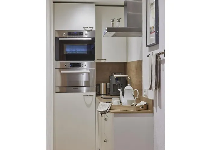 The Neuhaus * 阿布特瑙